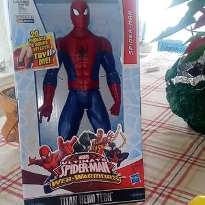 Marvel Spider-Man Titan Hero Tech Figure - Red, Blue